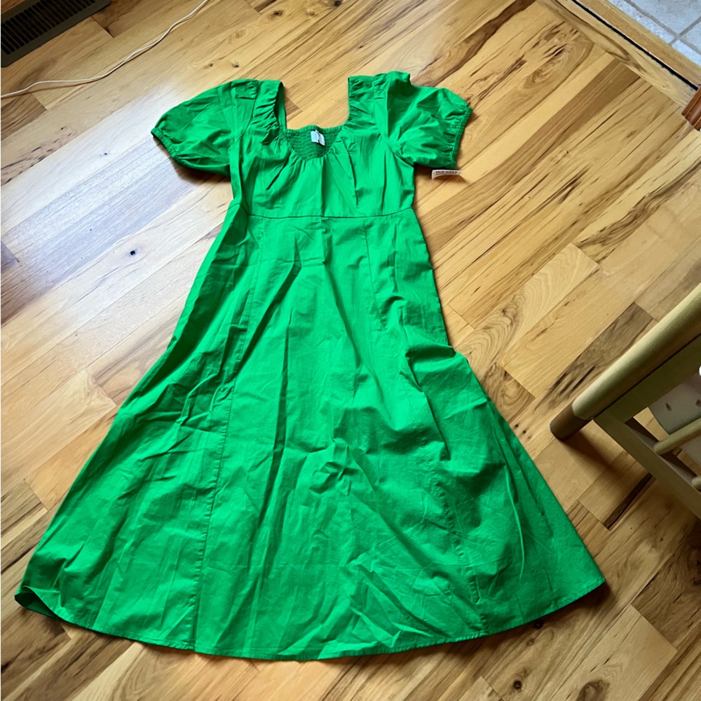 Old Navy Bright Green Maxi Dress